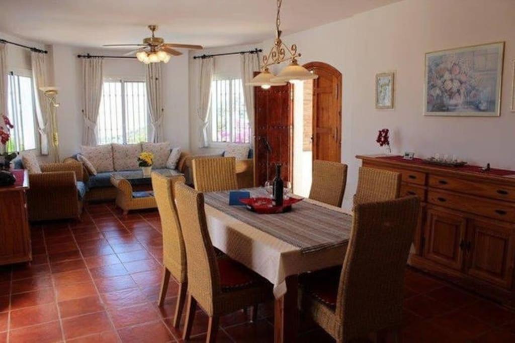 Countryside Private Apartment With Pool & Sea View Torrox Bagian luar foto