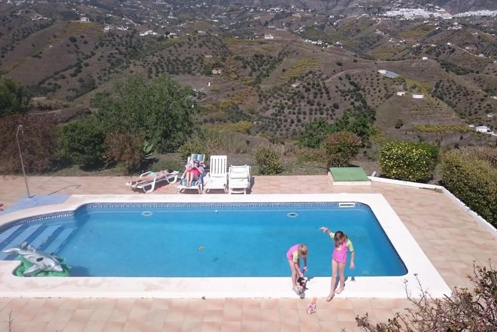 Countryside Private Apartment With Pool & Sea View Torrox Bagian luar foto